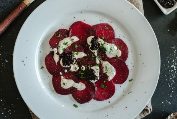 Bietencarpaccio met vegan kaviaar